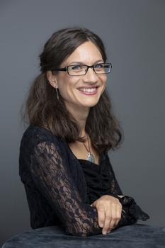 Harsányi Elina fotója