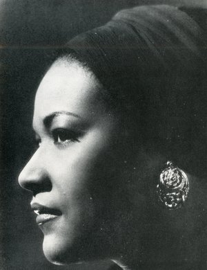 Eda-Pierre, Christiane fotója