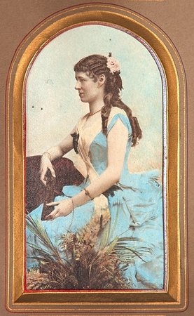 Risley, Lelia fotója