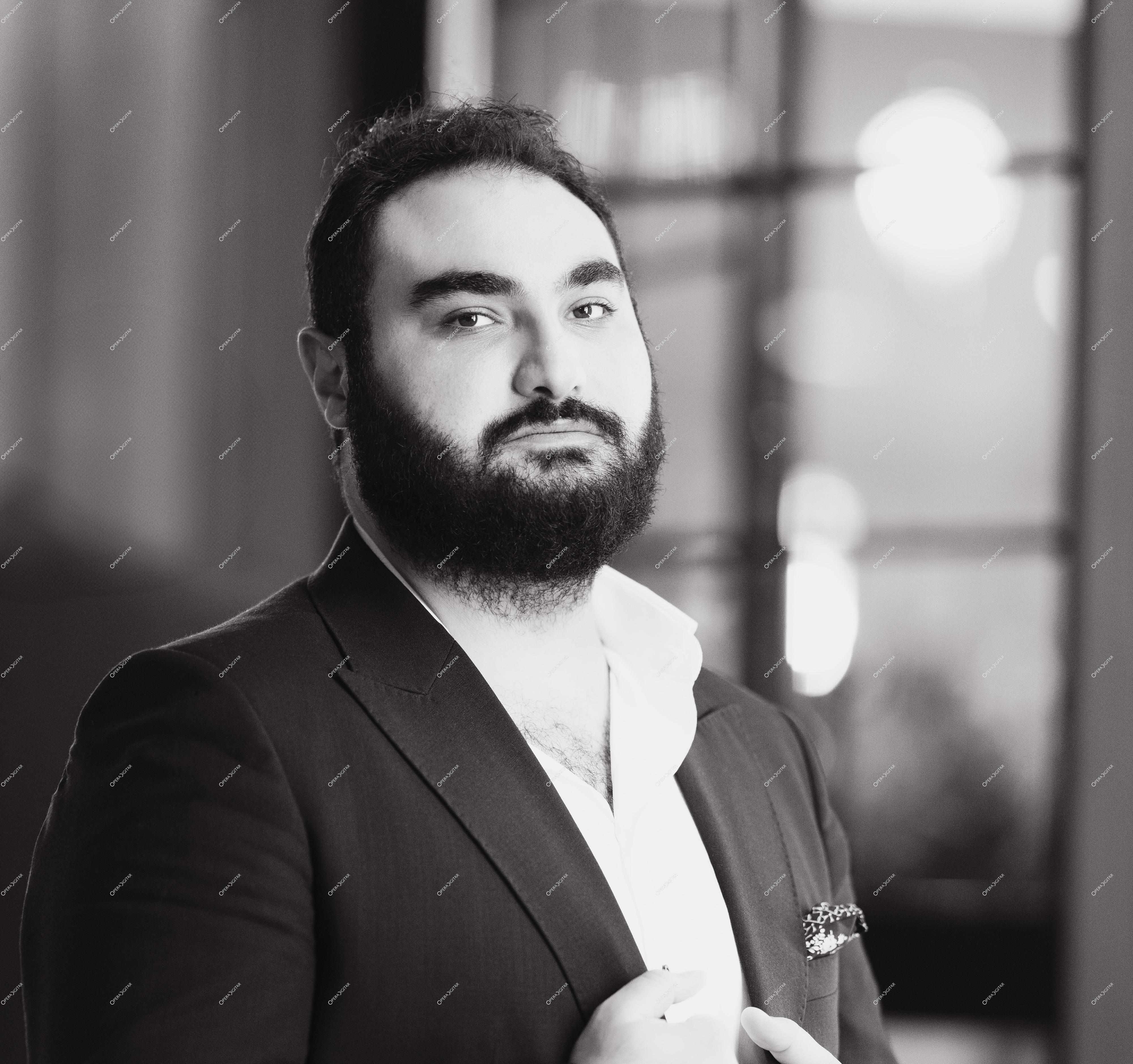 Sargsyan, Gosh fotója