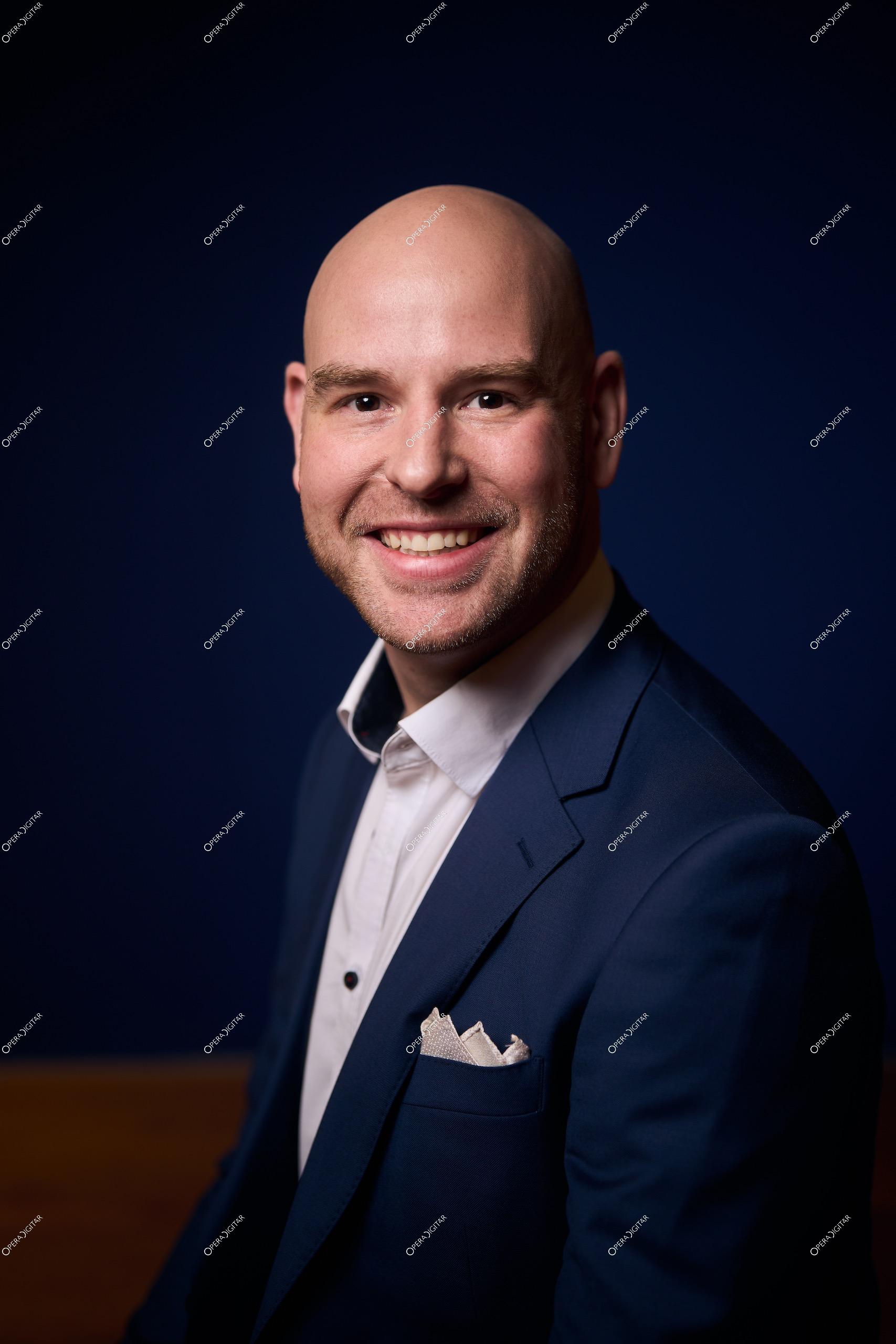 Welton, Derek fotója