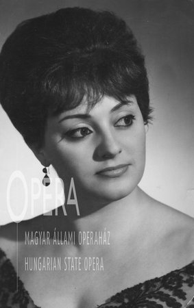 Komlóssy Erzsébet fotója