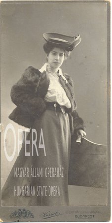 Sándor Erzsi fotója